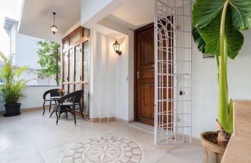Sinquerim Villa | Candolim Bliss Villa with pvt Pool -300 m walk to beach