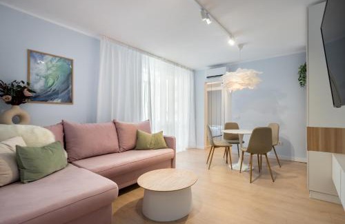 Bucharest City-Centre Apartment | Candy Land Downtown Apartment