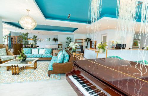 Cane Garden Bay Hotel | Cane Garden Bay Beach Hotel
