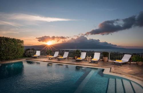 Dempla Villa | Caneva Luxury Villa