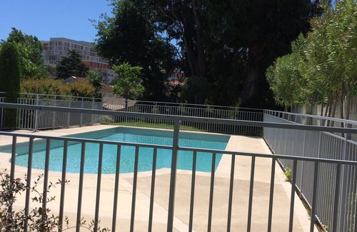 Riou - Petit Juas - Av de Grasse Apartment | Cannes, apartment. 3 rooms 2 bedrooms with private parking-pool-wifi-clim.