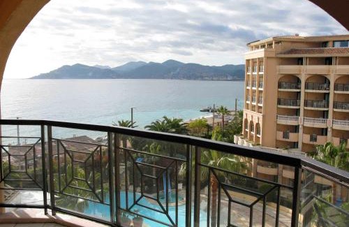 La Bocca Apartment | Cannes apartment with sea view, aircondition and parking