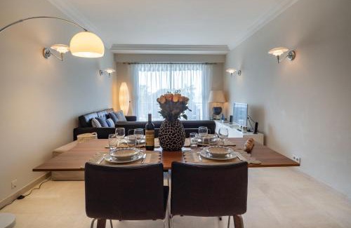 Cannes City Centre Apartment | Cannes Croisette Superbe 3P front de mer
