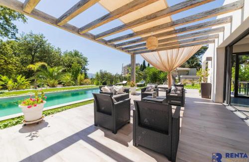 Le Cannet Villa | Cannes Hills Lovely Villa Pool & Garden