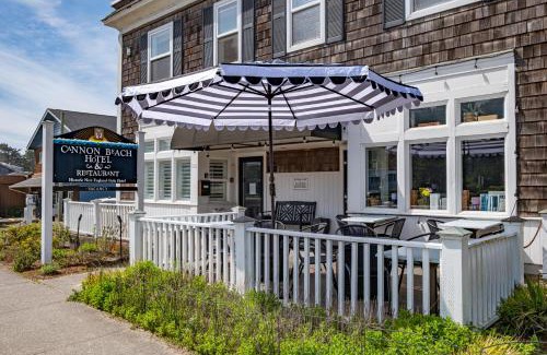 Downtown Cannon Beach Hotel | Cannon Beach Hotel Collection
