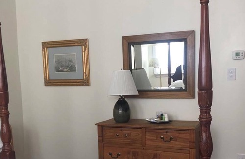 Rowlesburg Hotel | Cannon Hill Inn