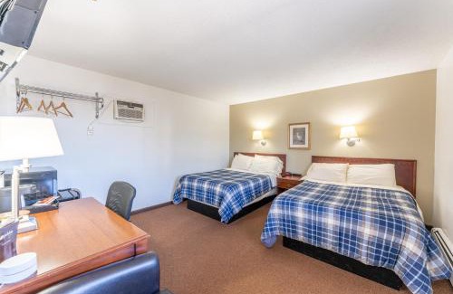 Ely Hotel | Canoe On Inn