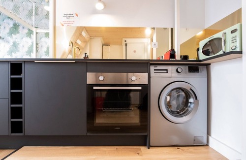 Lyon City Centre Apartment | Canopée - Lovely studio with A/C Rhône quays