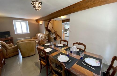 Moussoulens House | Canta aoussel