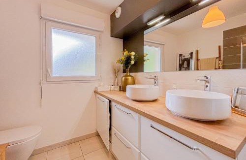 Saint Antoine Apartment | Canta Galet - Wifi, AC, Parking, 4pers