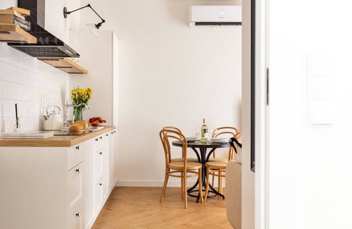 Stradom Apartment | Canvas House Apartament Oatmeal