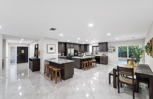 Canyon Lake House | Canyon Lake Fun in the Sun! Fully Remodeled, ammenities WiFi & AC