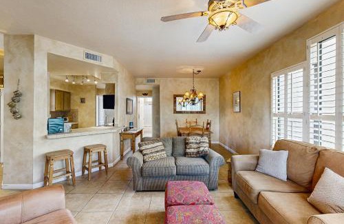 Tucson Apartment | Canyon View #15205