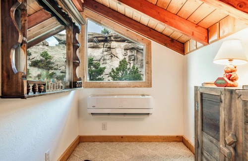 Teasdale Cottage | Canyon Wren Cottage, a True Couples Retreat