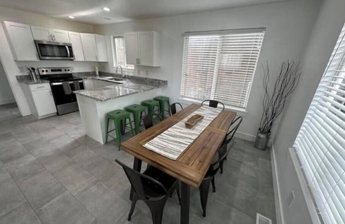 South Salt Lake House | Canyons Lounge… TV, Wifi, Parking, + More!