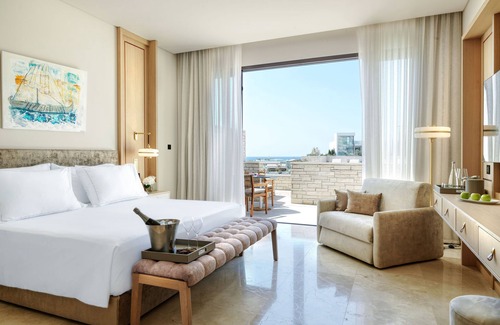 Peyia Town Hotel | Cap St Georges Hotel & Resort