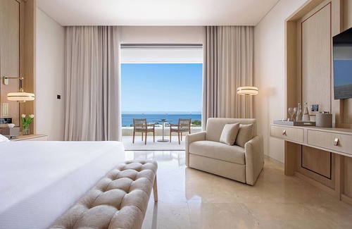 Peyia Town Hotel | Cap St Georges Hotel & Resort