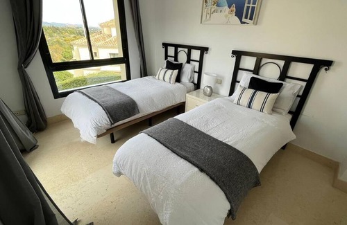 Benahavis Apartment | Capanes del Golf Luxury Apartment
