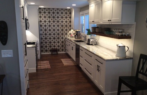 Seattle Metro Area House | Cape Cod Gem - Walk Columbia City & Lake Washington Parks