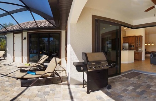 Pelican Apartment | Cape Coral, Pelican,4/3.5,family-friendly, West-Exp. sunset views,saltwaterCanal