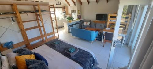 Welgemoed Apartment | Cape Dutch Flair