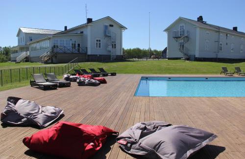Haparanda Hotel | Cape East