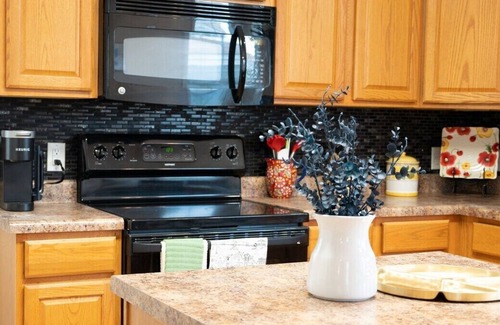 Wilmington House | Cape Fear Cottage - Downtown - New Listing!*
