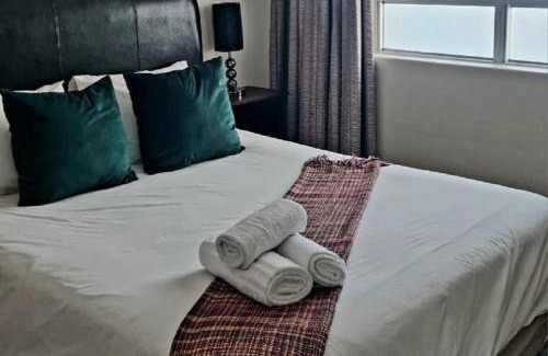 Bloubergstrand Apartment | Cape Town Beachfront Accommodation in Blouberg