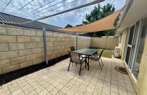 Broadwater House | Cape View 22 - Beachside Escape in Busselton