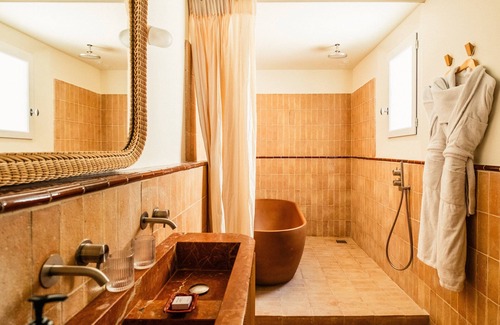 Bonnieux Hotel | Capelongue, a Beaumier Hotel