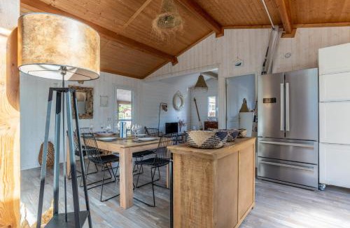 Lanton Ski Chalet | Capfun 5 stars 64 m with pool and terrace