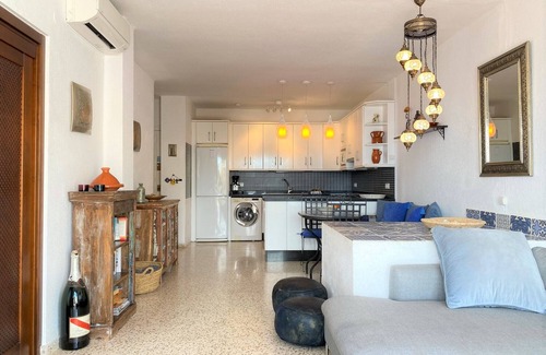 Chimenea Apartment | Capistrano Playa 403 by Casasol