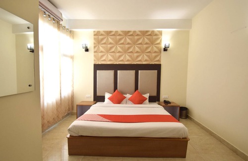Jammu Hotel | Capital O 11567 Hotel Shivalik Hills