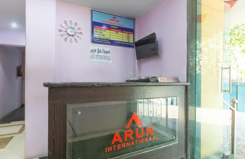 Koyambedu Hotel | Capital O 72129 Arun International