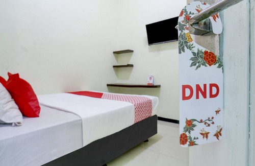 Kudus Hotel | Capital O 90709 Djati Guest House