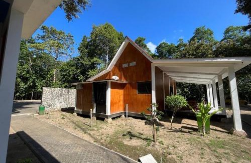 Sumberasri Hotel | Capital O 92612 Penginapan D'alas Purwo & BeachNearPadang Savana Sadengan