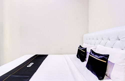 Tegal Hotel | Capital O 93244 Angkasa Inn