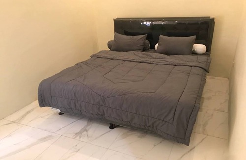 Colomadu Hotel | Capital O 94128 The Bale Teras't
