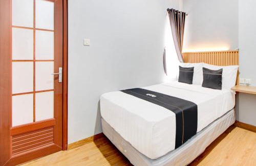 Banguntapan Hotel | Capital O 94314 Sunny Co Living