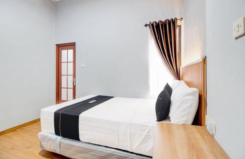 Banguntapan Hotel | Capital O 94314 Sunny Co Living