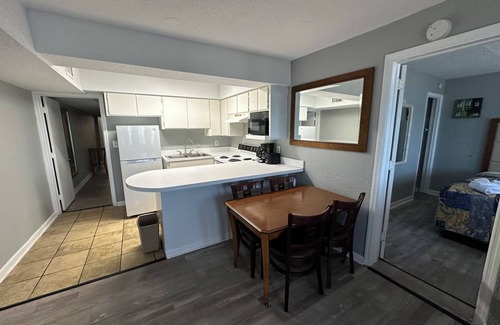 Myrtle Beach Hotel | Capital O Sunset Waves Hotel Myrtle Beach Oceanfront