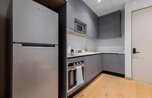 Reforma Apartment | Capitalia | Cozy Studio + Gym & Rooftop Retreat