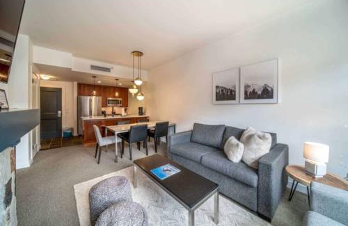Snowmass Village Apartment | Capitol Peak Lodge 3316 by Snowmass Mountain Lodging