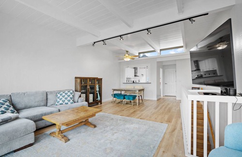 Capitola House | Capitola Beach Ocean Views!