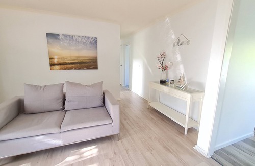 Capel Sound House | Caplesound Beach house 5 min walk to the beach and shops