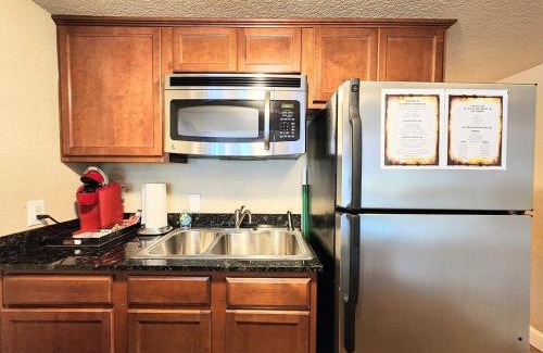 Mid America Apartment | Capone's Clearwater Escape!