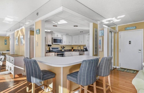 North Ocean City Condo | Capri 7: 2 BR, 2 BA Condominium in Ocean City, Sleeps 6