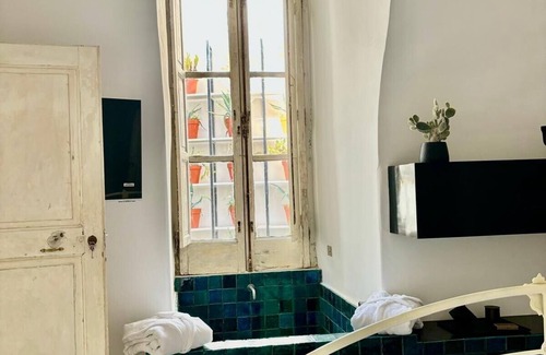 Anacapri Bed & Breakfast | Capri Kronos Design Suites
