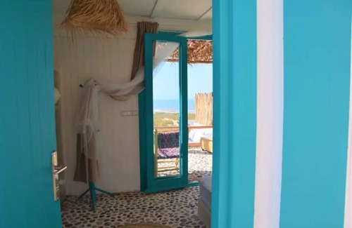 Essaouira Cottage | CapSimBay Teal beachfront Cabin-private pool with stunning views