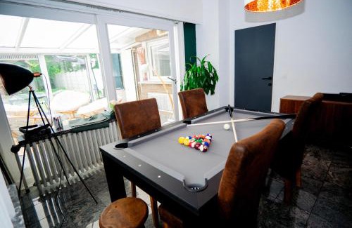 Willebroek Villa | Capstay players playstation 5